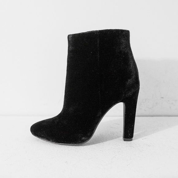 Joie Shoes - Joie Hachiro Velvet Booties